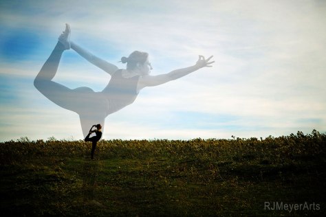 Yoga-5649rdmvblendweb2