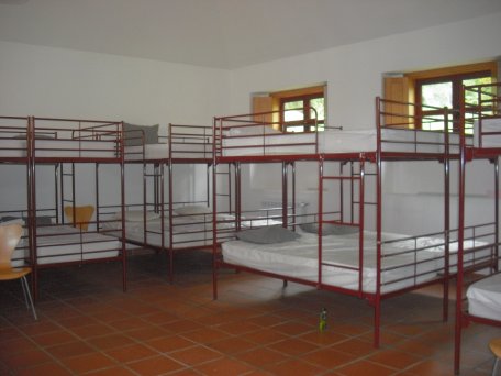 Albergue de peregrino rubiaes beds